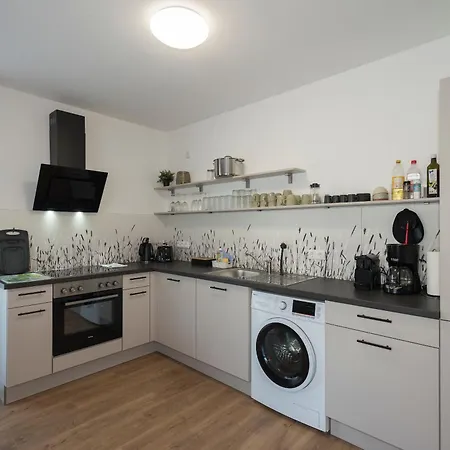 Bohnapartments Haus Zocheblick - 2 Kostenlose Parkplaetze - Sehr Ruhig - 4 Schlafzimmer - Neubau - Vollausstattung - Wlan *